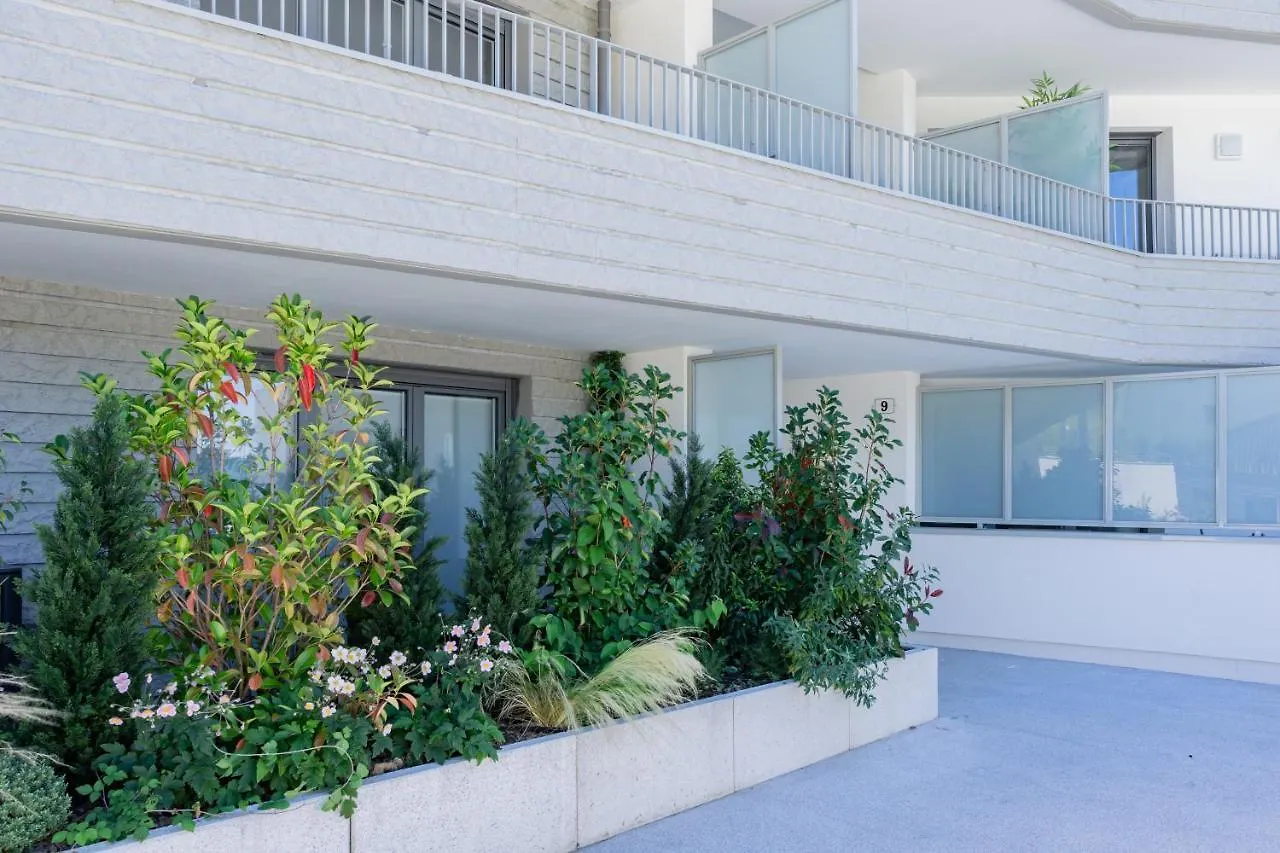 Apartment Corniche Joli T2 A 300 M Du Lac Avec Parking Prive Annecy